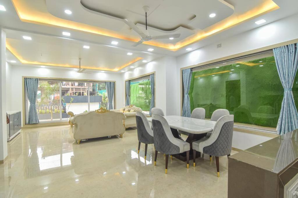 Royal Paradise Villa Lonavala Bagian luar foto