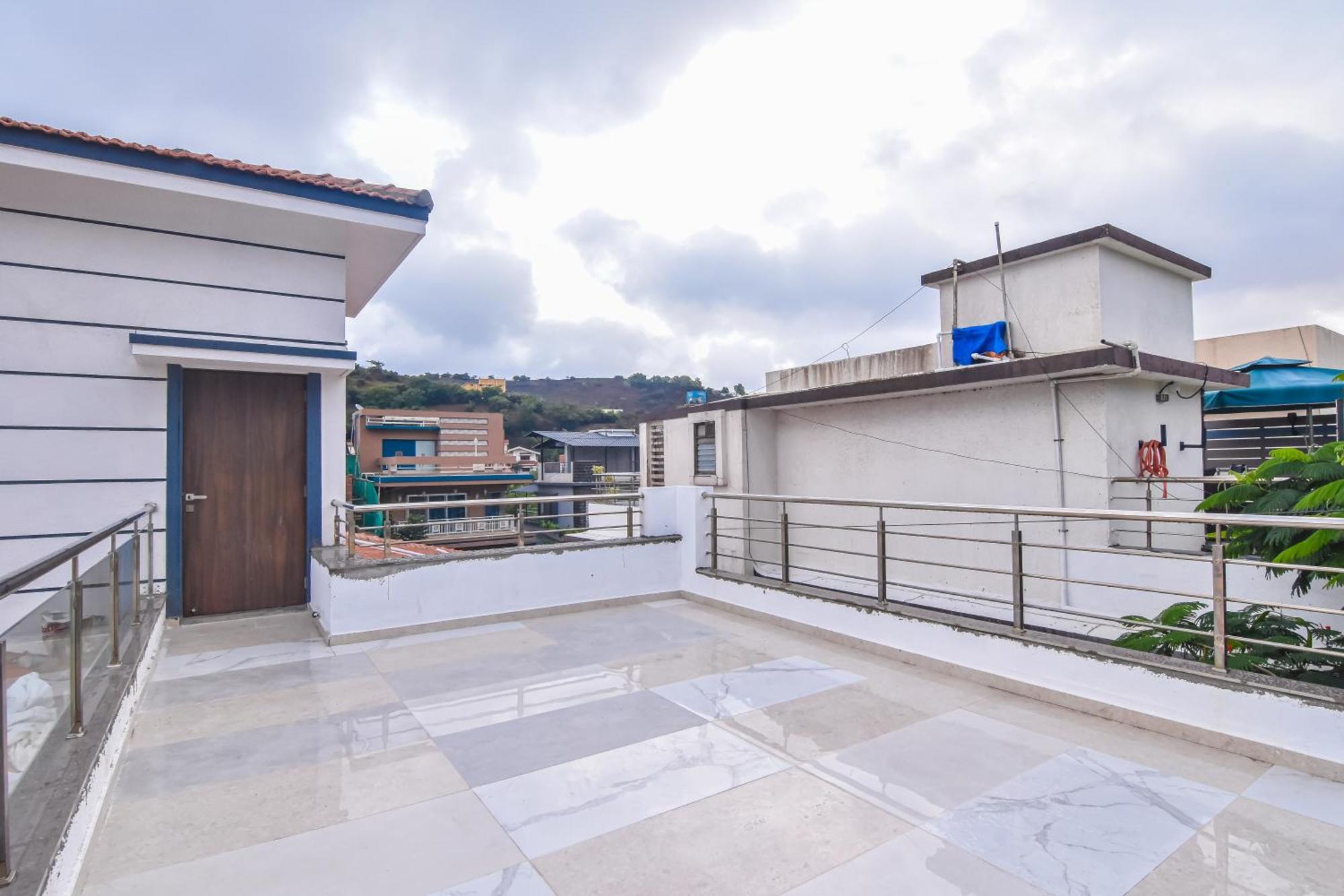 Royal Paradise Villa Lonavala Bagian luar foto