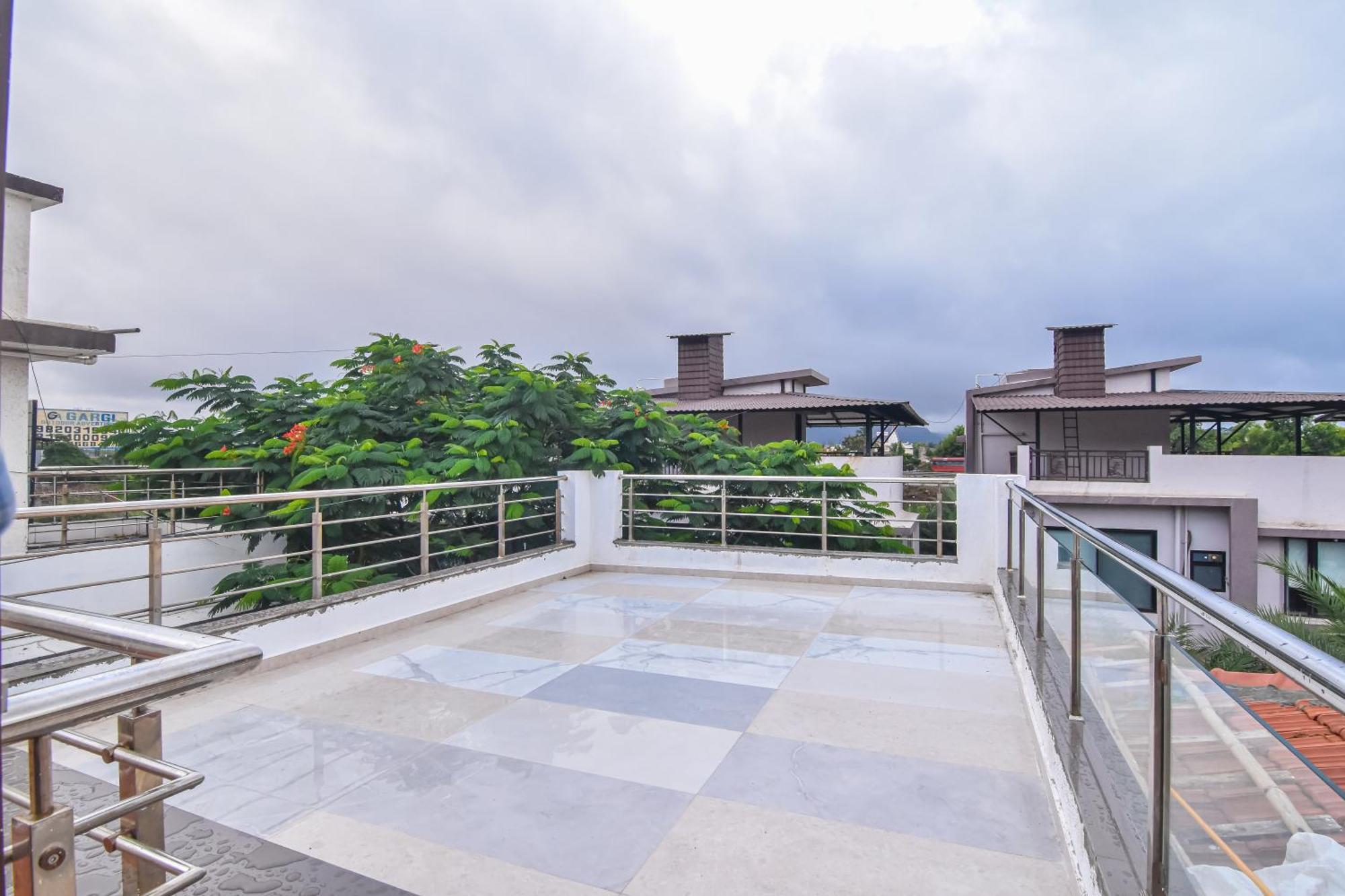 Royal Paradise Villa Lonavala Bagian luar foto